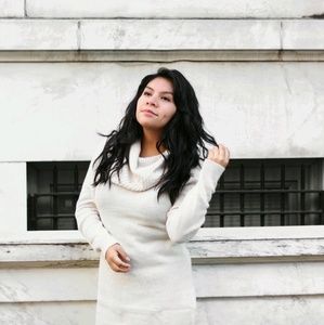 Meet your Posher, Ana